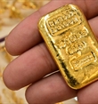 انخفاض سعر الذهب إلى 4132 دولاراً للأونصة