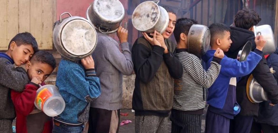 قاسم: قطاع غزة ما زال يواجه المجاعة والاحتلال يتنصل من التزاماته!