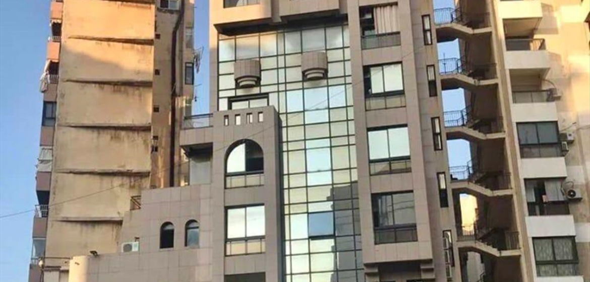 اعتداء عائشة بكار يثير إدانات واسعة ودعوات لكشف الحقيقة!