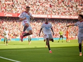 الدوري الاسباني: اشبيلية يكتسح برشلونة برباعية ويمنح الصدارة لريال مدريد